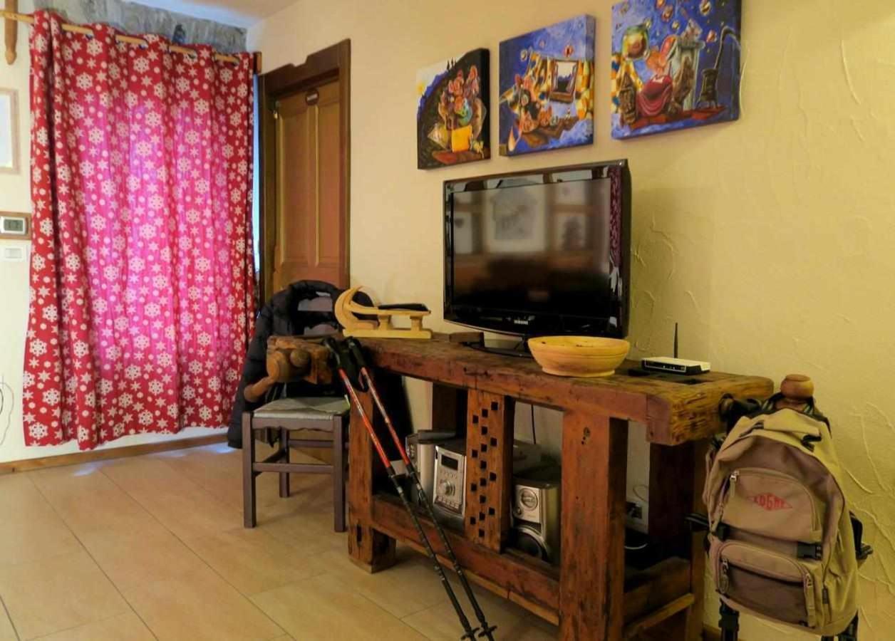 Romantica Suite Con Vasca Idromassaggio Aosta Bagian luar foto