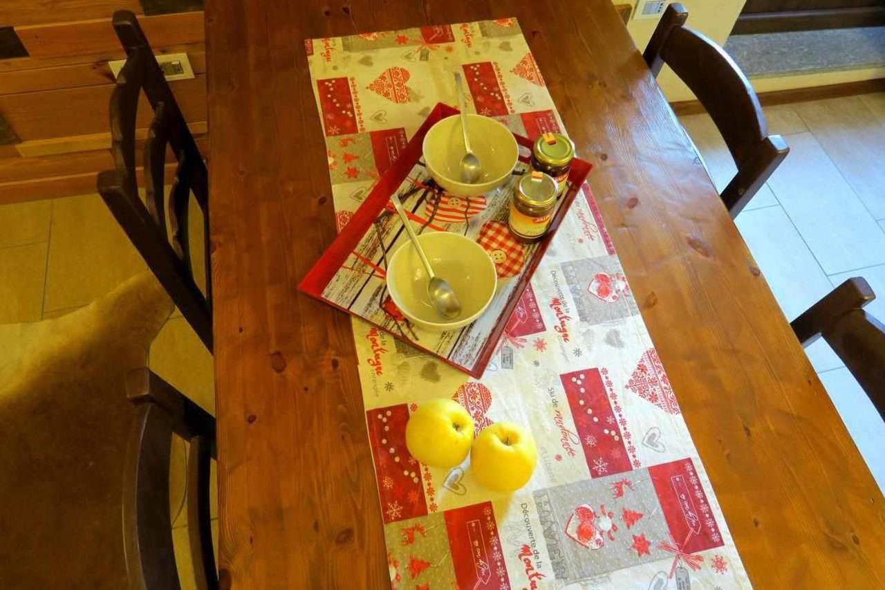Romantica Suite Con Vasca Idromassaggio Aosta Bagian luar foto